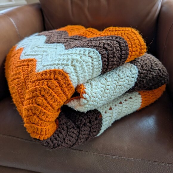 Vintage Crochet Afghan Blanket - Picture 1 of 9